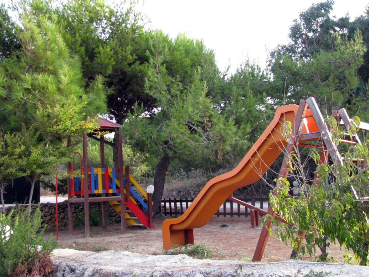 Remetzo Village Lixouri Buitenkant foto