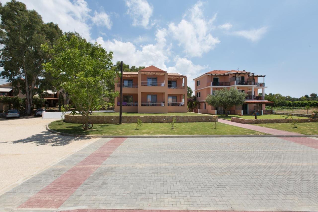 Remetzo Village Lixouri Buitenkant foto